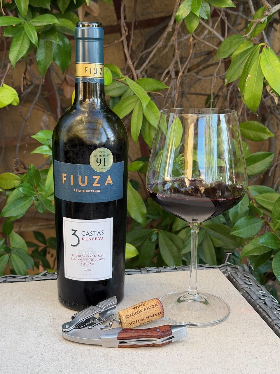 Behind the Cork™ - Fiuza 3 Castas Reserva